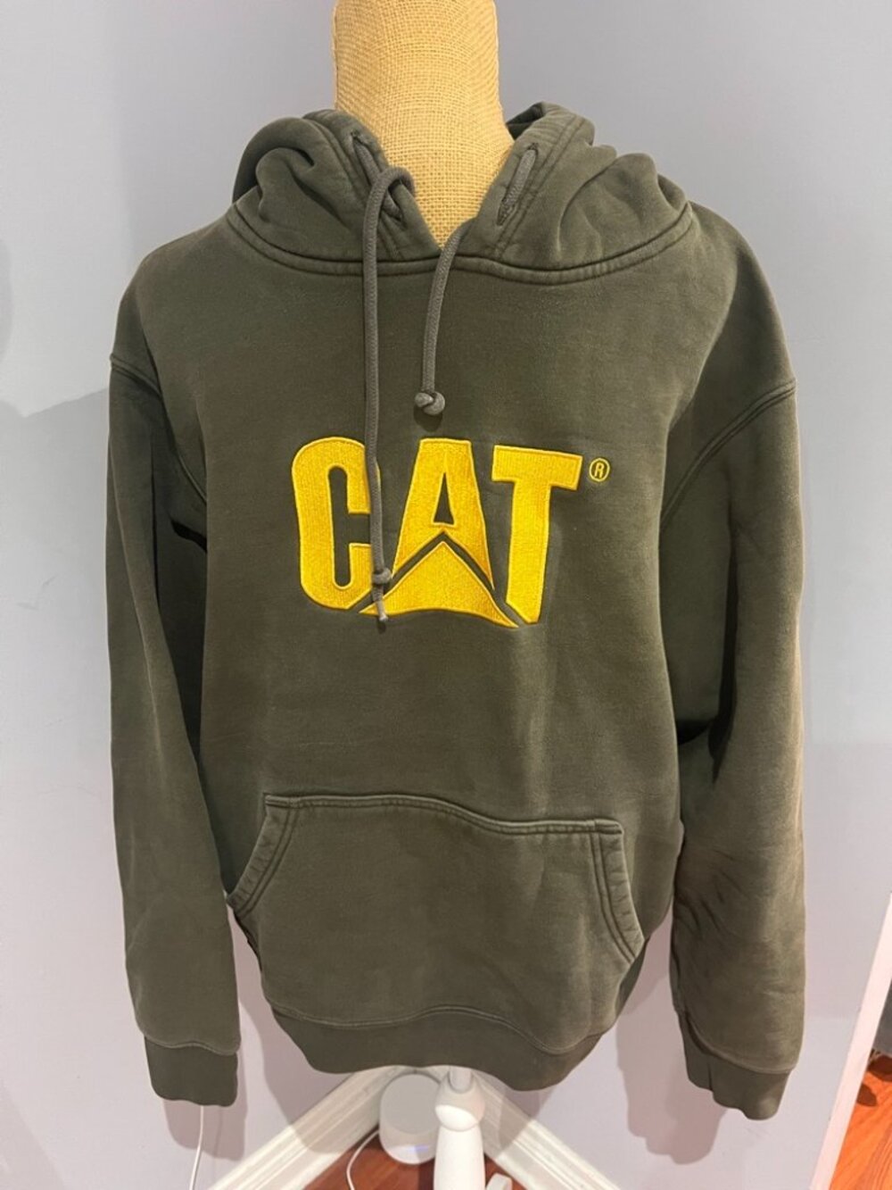 CAT Caterpillar Men’s Heavyweight Trademark Hoodie Olive Green Large Embroidered